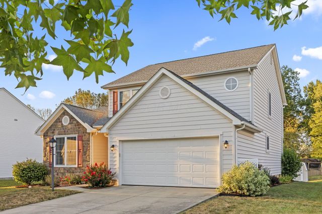 620 Brighton Street, Pickerington, OH 43147