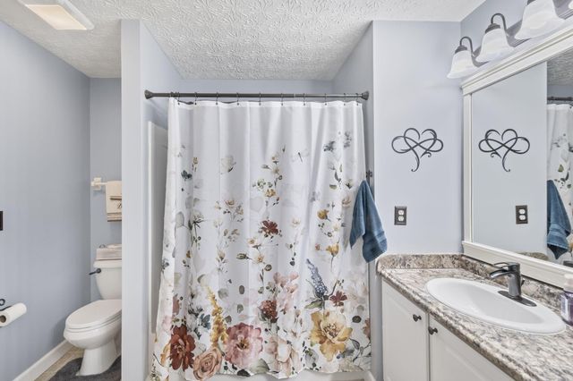 620 Brighton Street, Pickerington, OH 43147