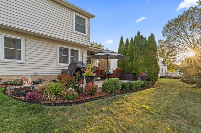 620 Brighton Street, Pickerington, OH 43147