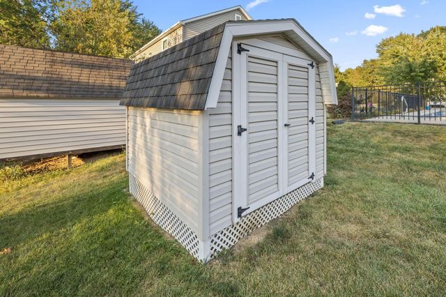 620 Brighton Street, Pickerington, OH 43147