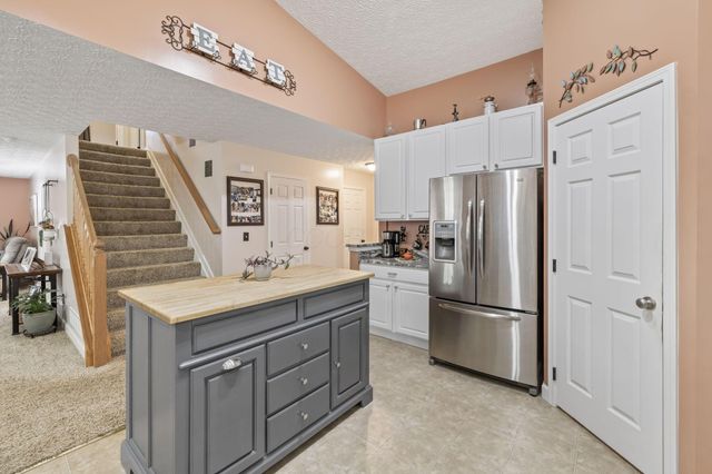 620 Brighton Street, Pickerington, OH 43147