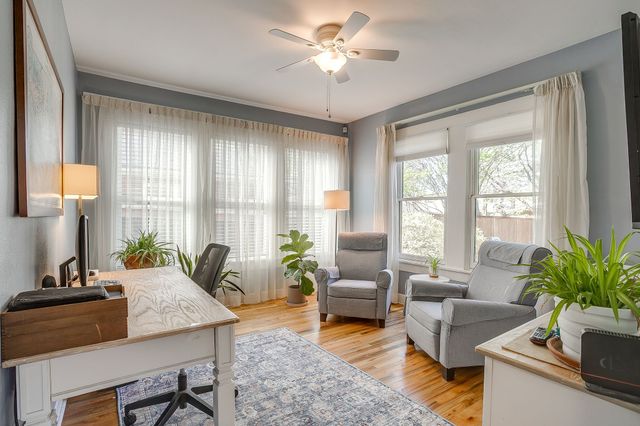 2212 5th Avenue, Fort Worth, TX 76110