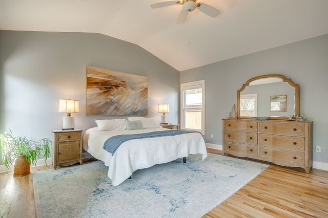 2212 5th Avenue, Fort Worth, TX 76110