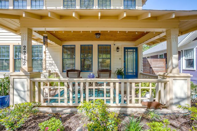 2212 5th Avenue, Fort Worth, TX 76110