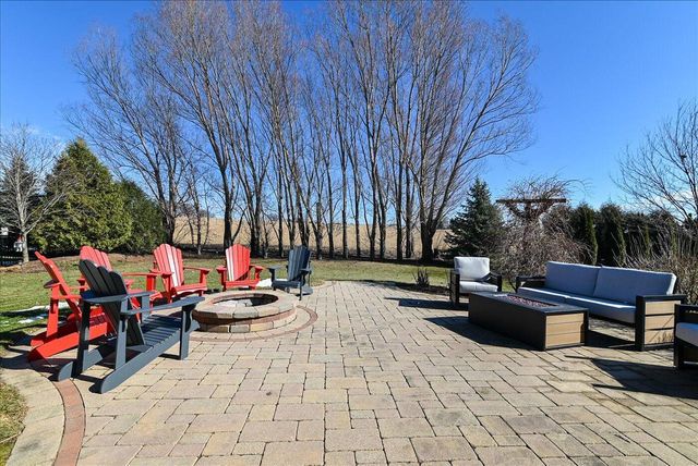 851 Shooting Star CIRCLE, De Forest, WI 53532