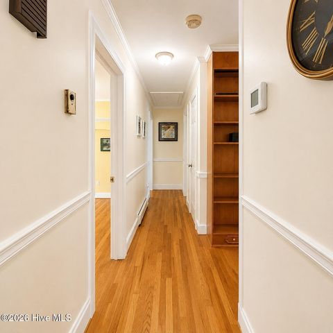 1919 Sherwood Drive, Greenville, NC 27858