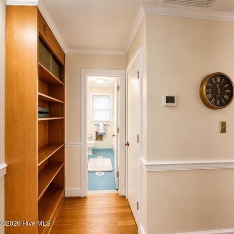 1919 Sherwood Drive, Greenville, NC 27858