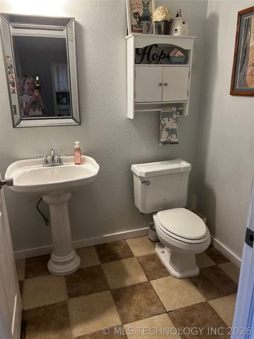 6150 W 113th Street North, Sperry, OK 74073