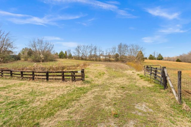 1053 Johns Rd, Joelton, TN 37080