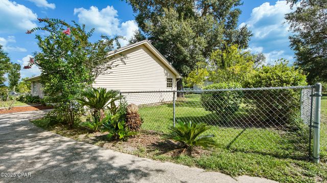 6242 Blue Gill Drive, Panama City, FL 32404
