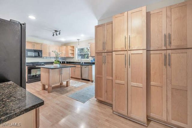 778 Broad CT S, Naples, FL 34102