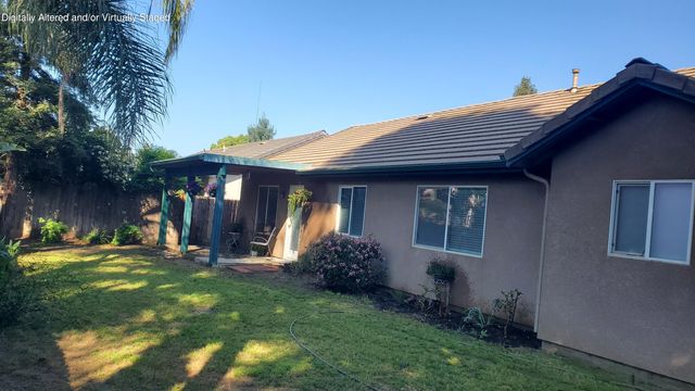 3927 E Center Street, Visalia, CA 93291