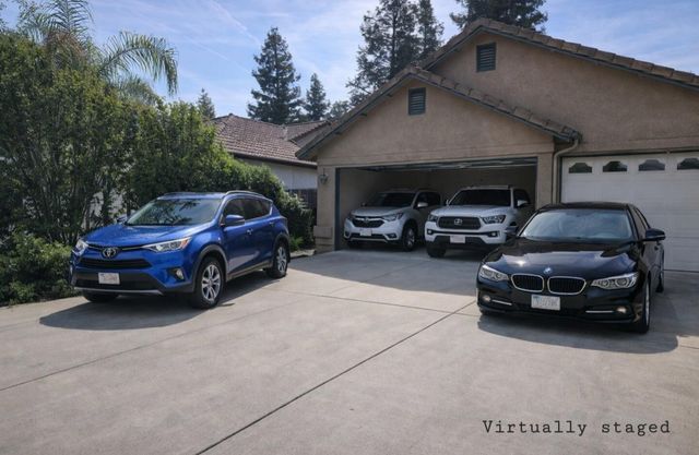 3927 E Center Street, Visalia, CA 93291