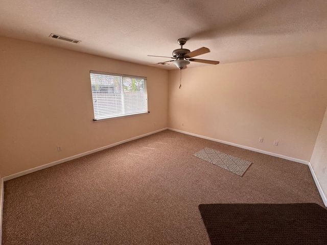 3927 E Center Street, Visalia, CA 93291