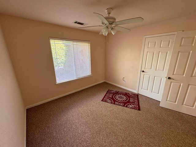 3927 E Center Street, Visalia, CA 93291