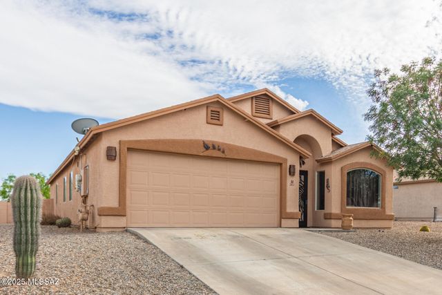 2951 W Calle Leonido, Tucson, AZ 85746