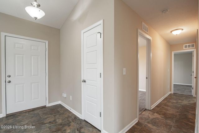 540 University Dr, Radcliff, KY 40160