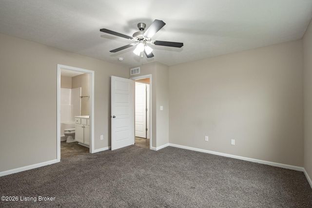 540 University Dr, Radcliff, KY 40160