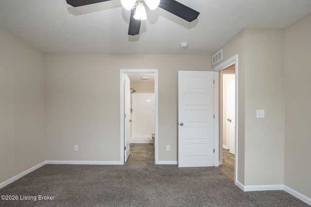 540 University Dr, Radcliff, KY 40160