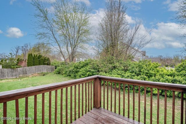 540 University Dr, Radcliff, KY 40160