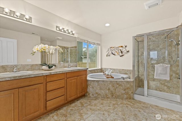 1129 77th Drive SE, Lake Stevens, WA 98258