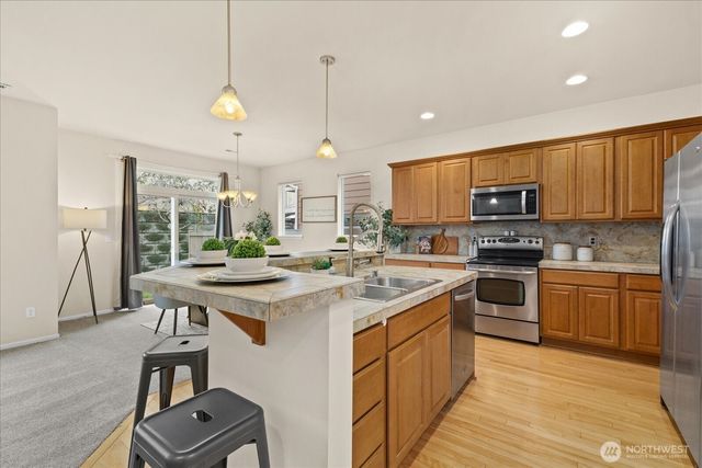 1129 77th Drive SE, Lake Stevens, WA 98258