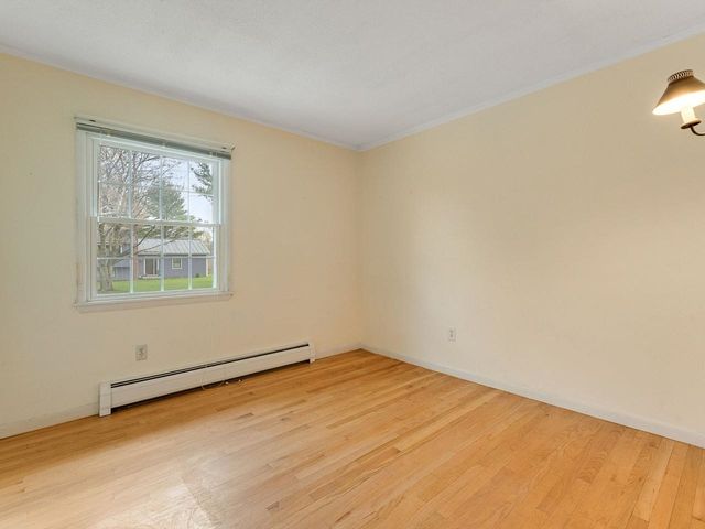 98 Stokes Lane, Shelburne, VT 05482
