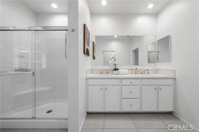 220 W Via Prado 52, Ontario, CA 91762