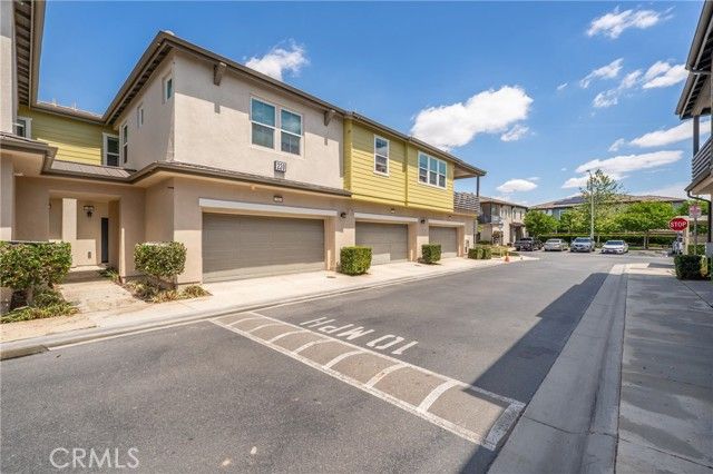 220 W Via Prado 52, Ontario, CA 91762