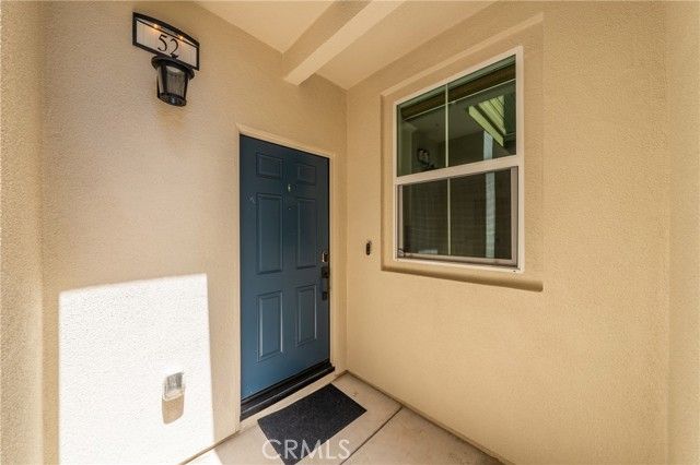 220 W Via Prado 52, Ontario, CA 91762