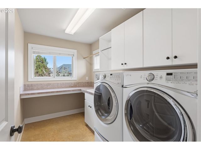 16955 Sw RICHEN PARK Cir, Sherwood, OR 97140