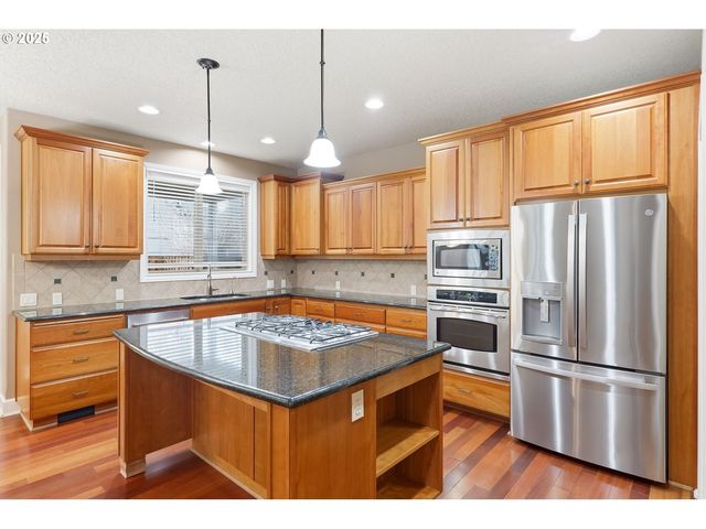 16955 Sw RICHEN PARK Cir, Sherwood, OR 97140