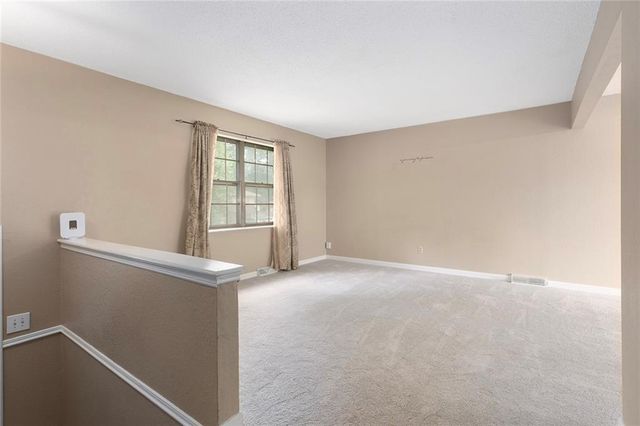 SW Rockwood Street, Blue Springs, MO 61014