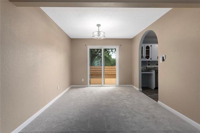 SW Rockwood Street, Blue Springs, MO 61014