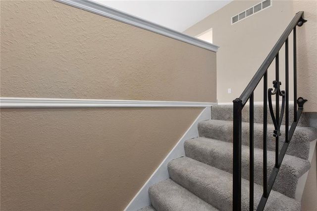 SW Rockwood Street, Blue Springs, MO 61014