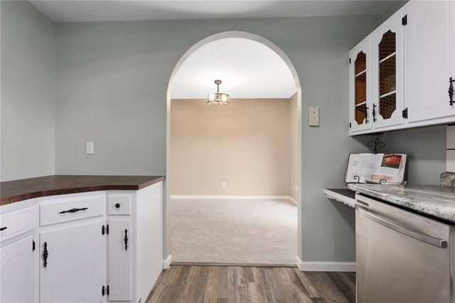 SW Rockwood Street, Blue Springs, MO 61014