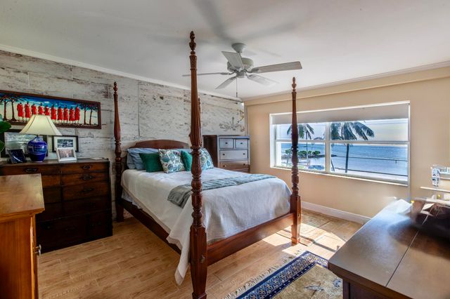 1901 S Roosevelt Blvd Apt 208E, Key West, FL 33040