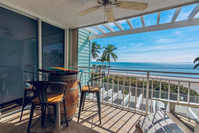 1901 S Roosevelt Blvd Apt 208E, Key West, FL 33040
