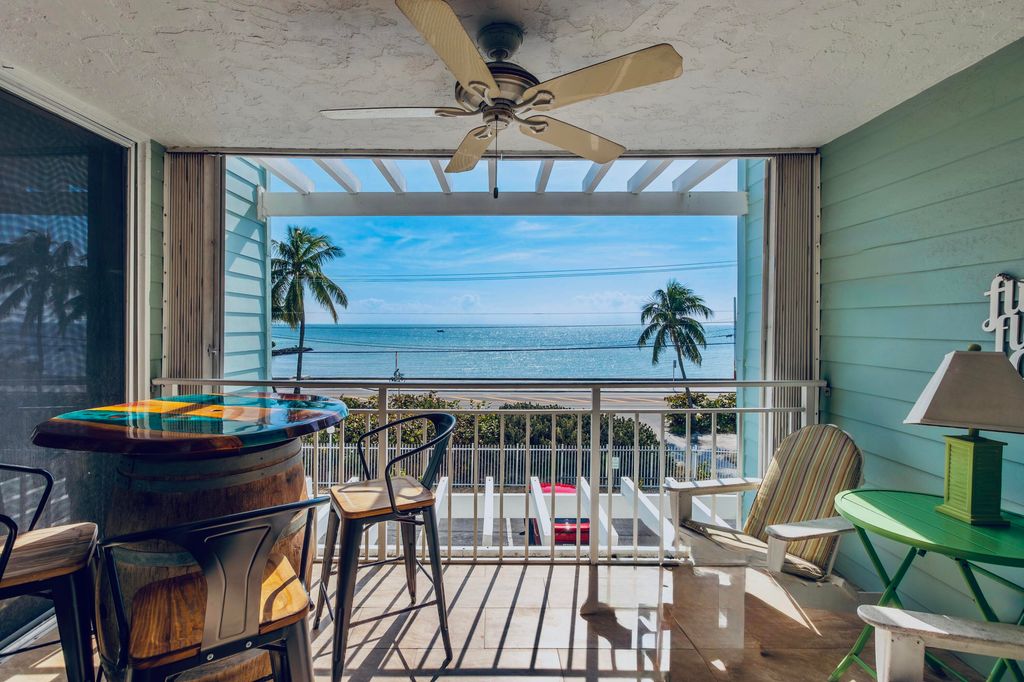 1901 S Roosevelt Blvd Apt 208E, Key West, FL 33040
