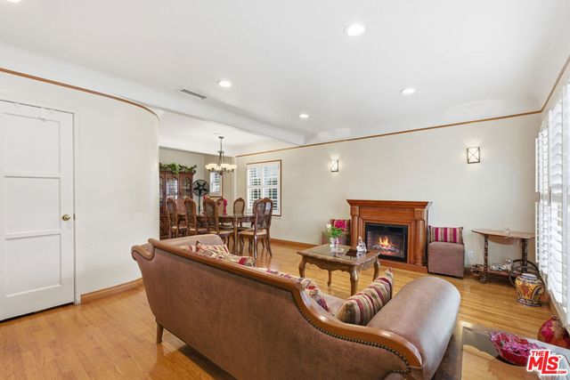 2405 33rd Street, Santa Monica, CA 90405