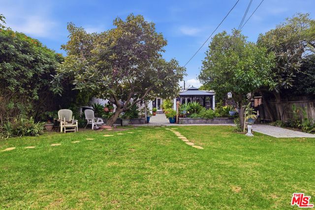 2405 33rd Street, Santa Monica, CA 90405