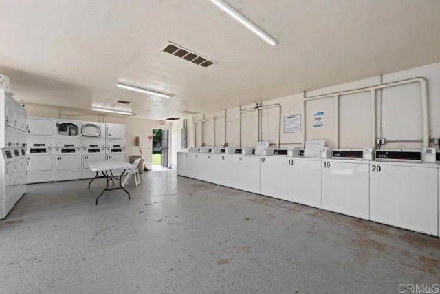 1817 E Grand Avenue 77, Escondido, CA 92027