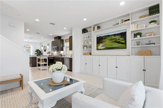 741 Pinto Way, Rancho Mission Viejo, CA 92694