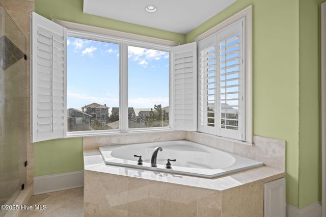 1101 W Ft Macon Road, Atlantic Beach, NC 28512