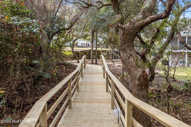 1101 W Ft Macon Road, Atlantic Beach, NC 28512