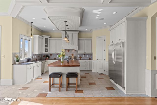 1101 W Ft Macon Road, Atlantic Beach, NC 28512