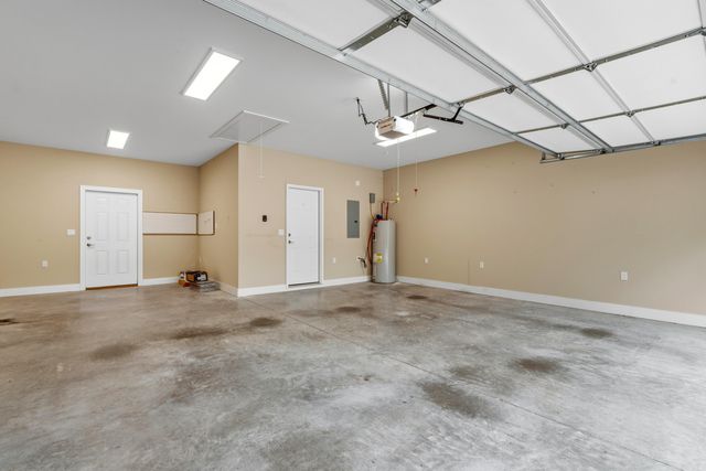 30 Jardin Way, Hot Springs Village, AR 71909
