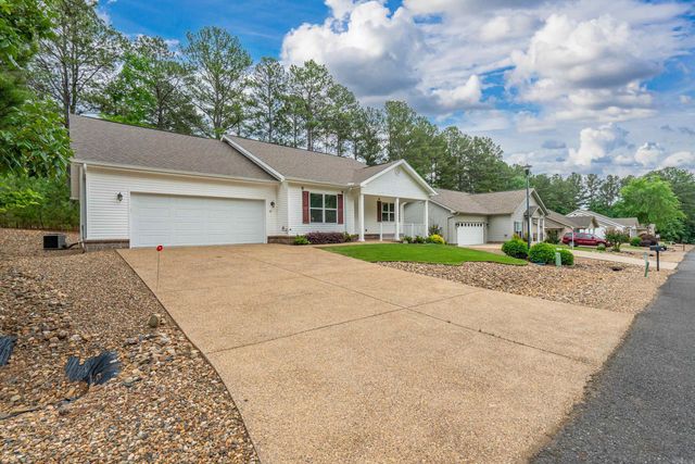 30 Jardin Way, Hot Springs Village, AR 71909