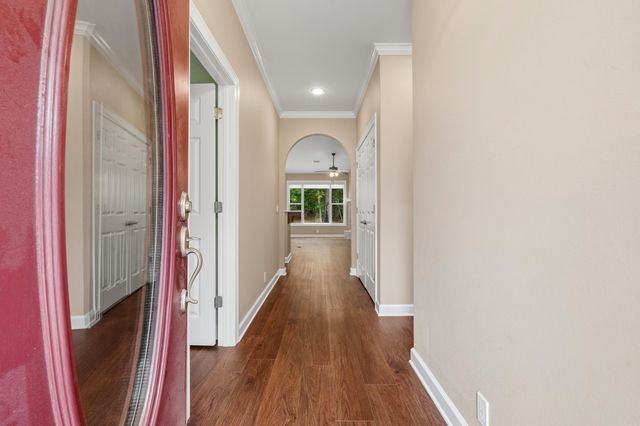 30 Jardin Way, Hot Springs Village, AR 71909