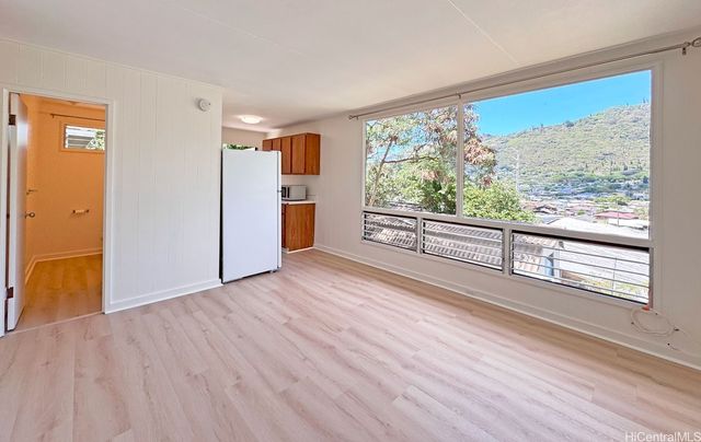 3050 Woolsey Place A, Honolulu, HI 96822